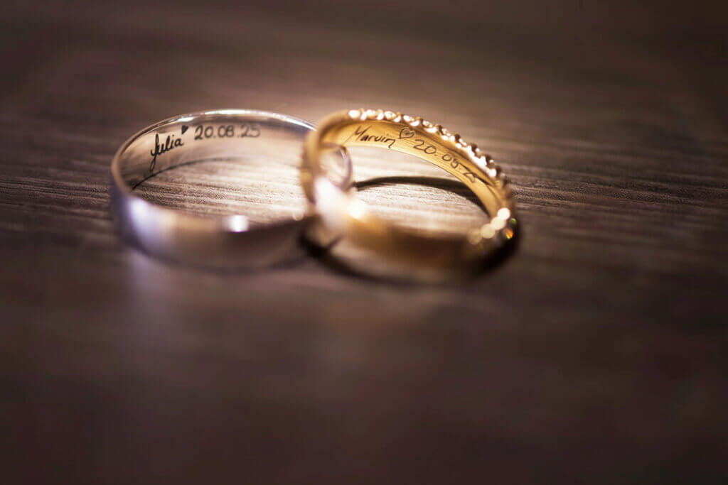 Julia & Marvin.32